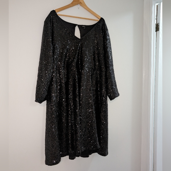 TORRID - Mini Sequins Skater Dress - Picture 6 of 11